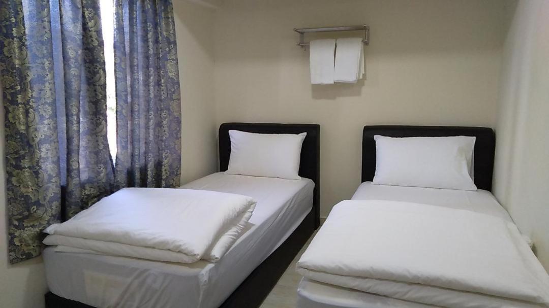 Axlite Hotel Taiping Exterior photo